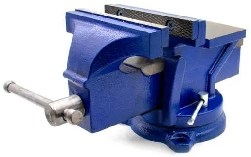 Слесарные настольные тиски с наковальней и поворотным механизмом URM 150 мм, ударопрочные, чугунные, синие D01484