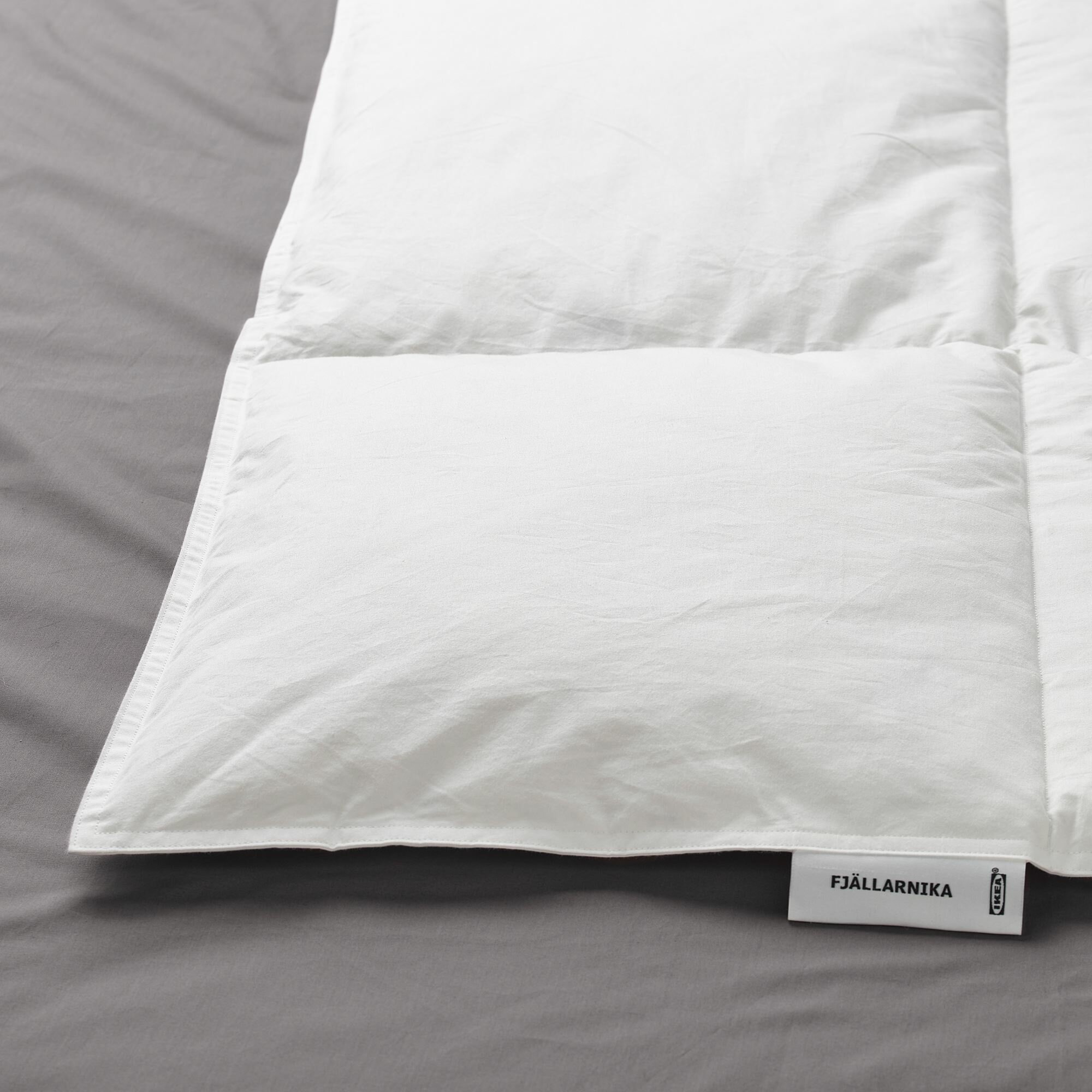 Теплое одеяло IKEA FJALLARNIKA, 150*200 см, пуховое одеяло икеа - фотография № 1