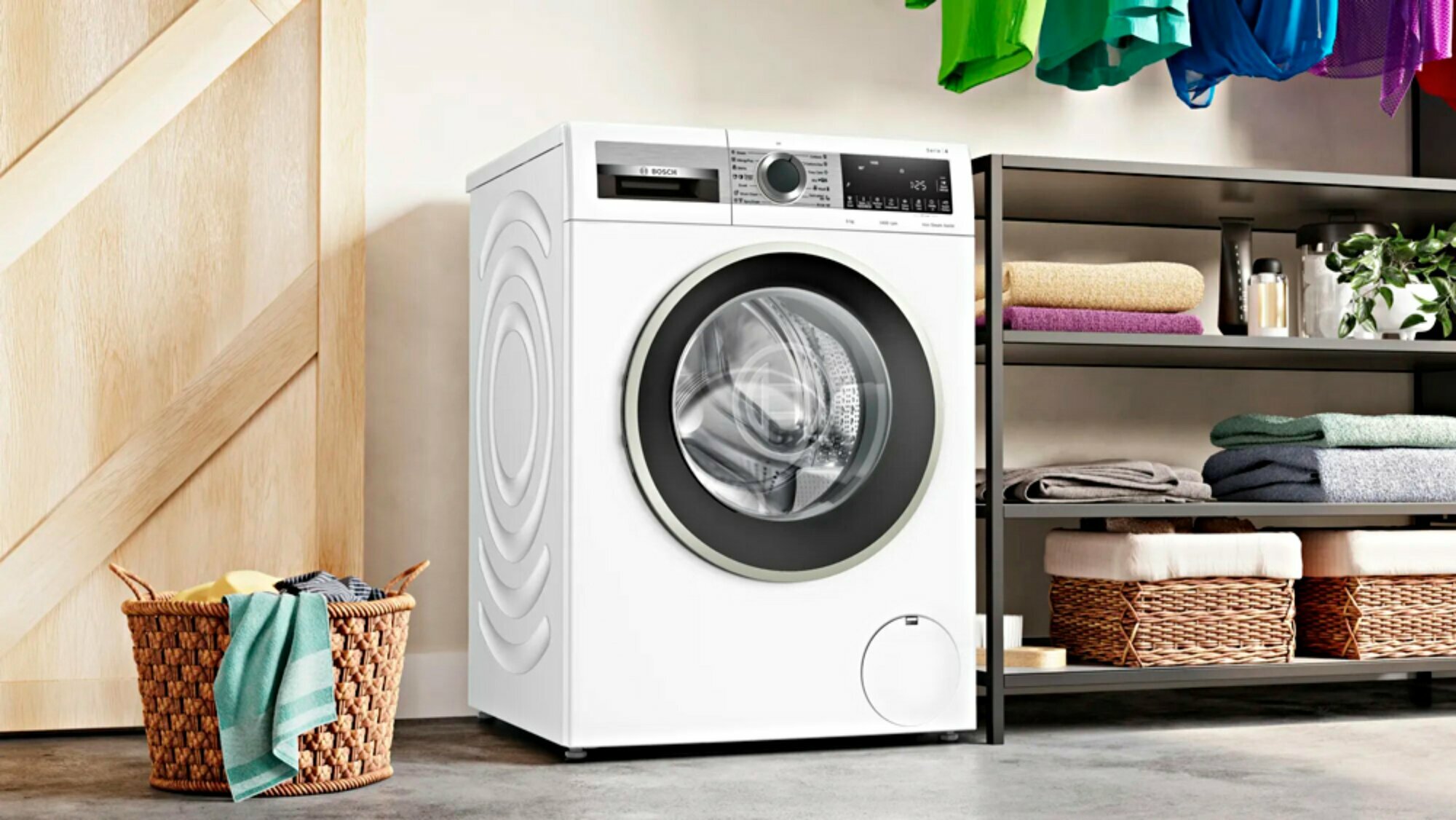 Стиральная машина Bosch Serie 4 WGA24400ME белый