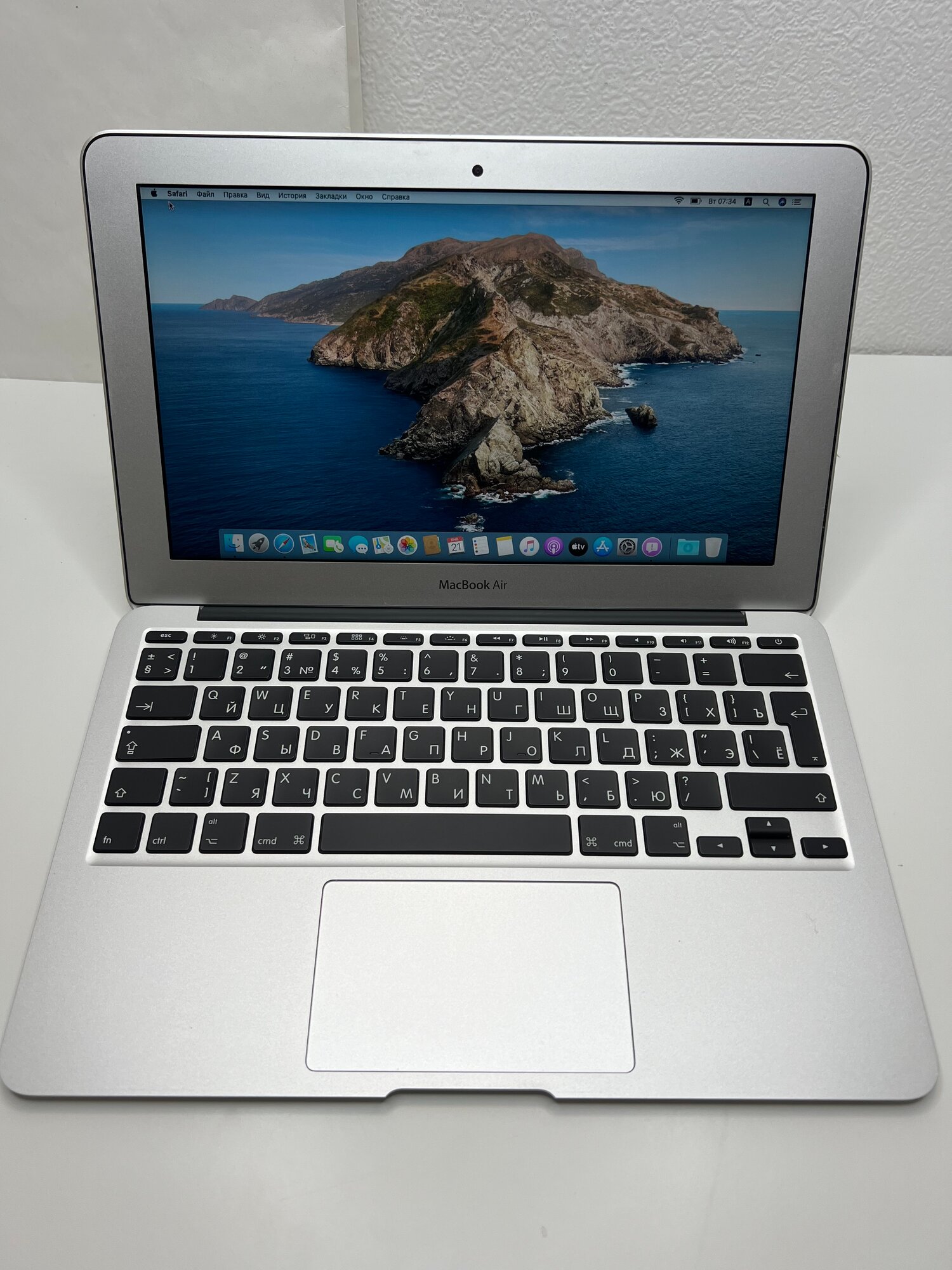 Apple MacBook Air 11 Early 2014 Intel Core i5 1.40Ghz, RAM 4 gb