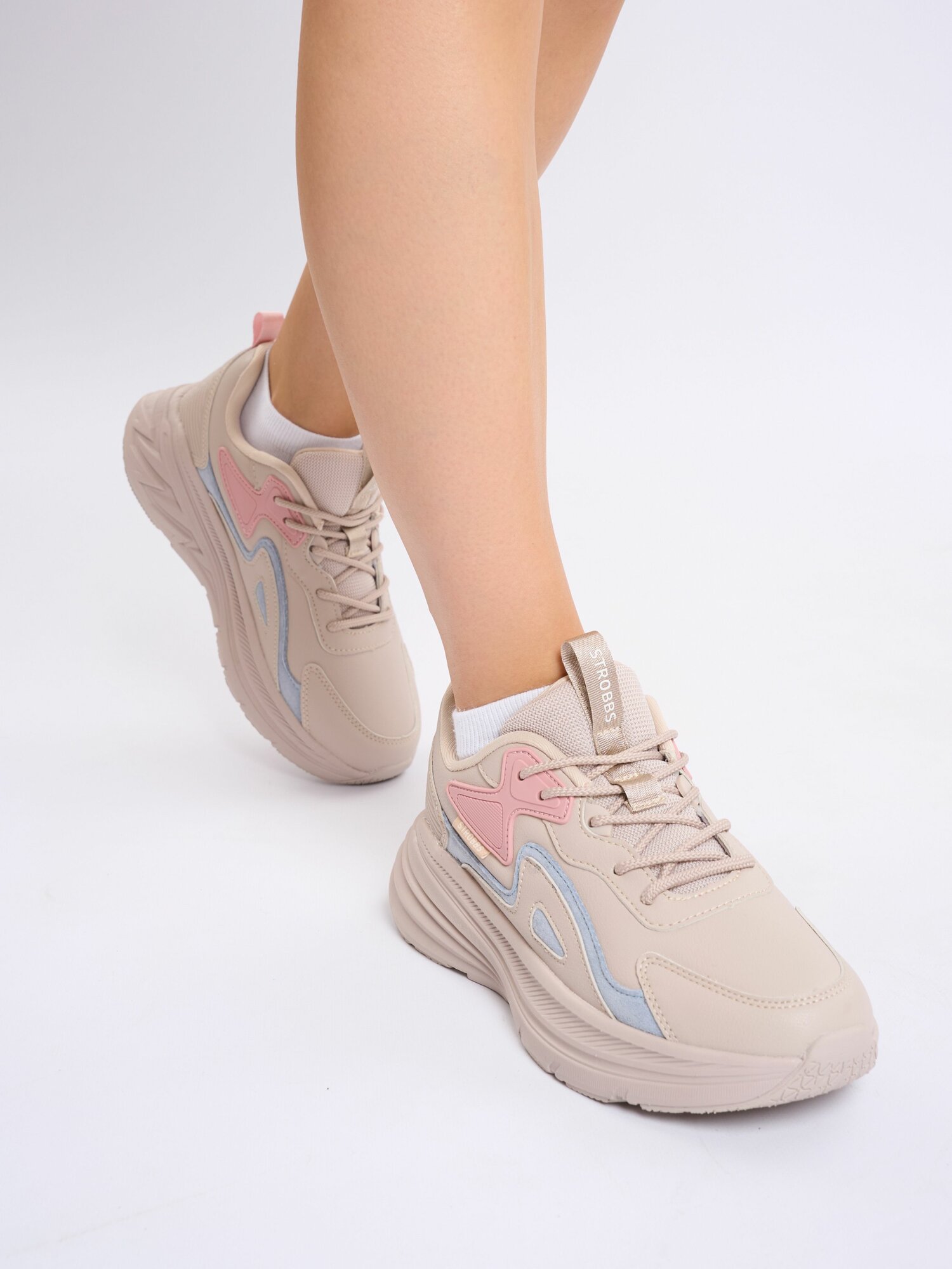 Кроссовки STROBBS