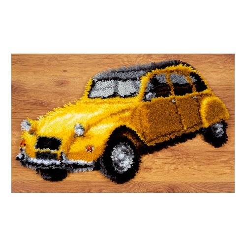 фото Коврик старый желтый автомобиль набор ковровой техники vervaco