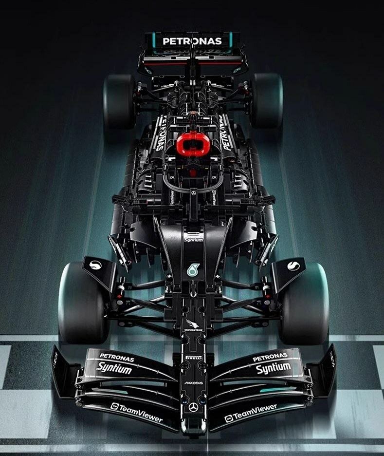 Конструктор Гоночная машина Mercedes AMG F1 W14 E Performance 1642 детали — фото 1