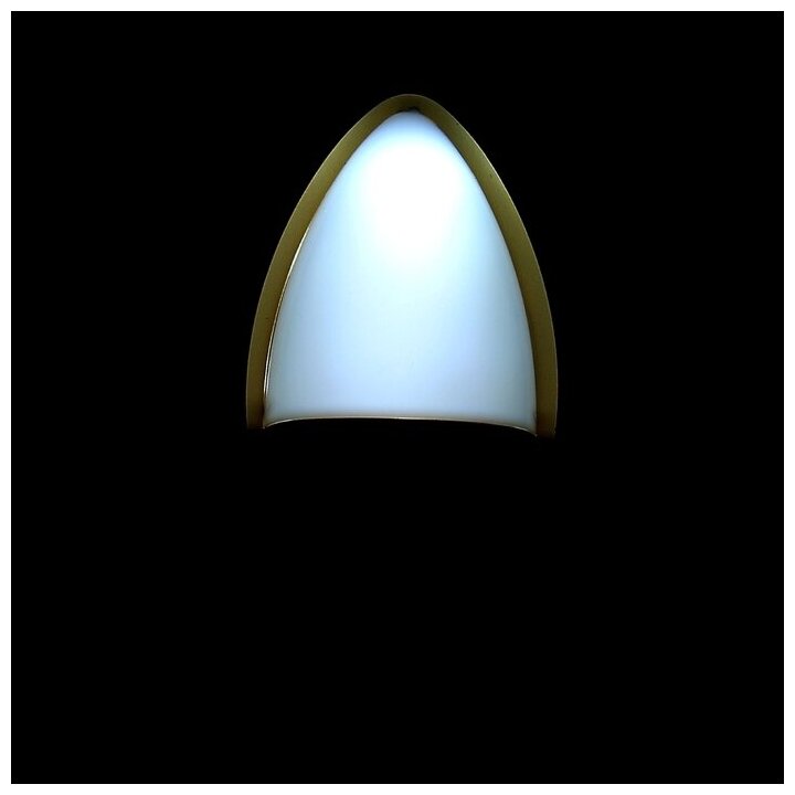 Ночник "Светлячок" с датчиком освещения, 3_LED х 1 Вт, 10 см (220В) золотистый
