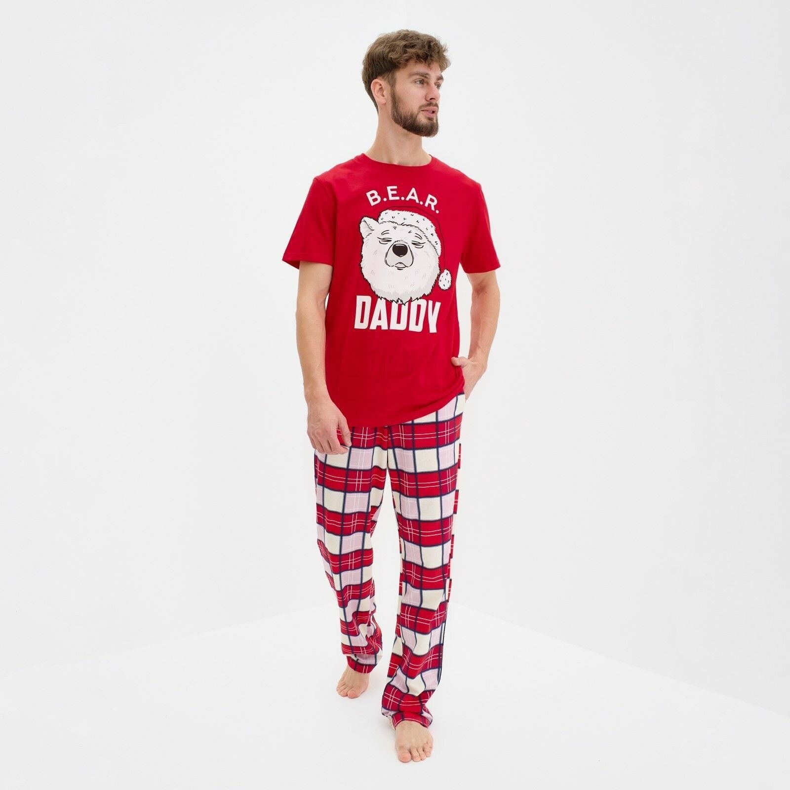 Пижама новогодняя мужская KAFTAN "Bear", цвет красный, размер 54 - фотография № 1