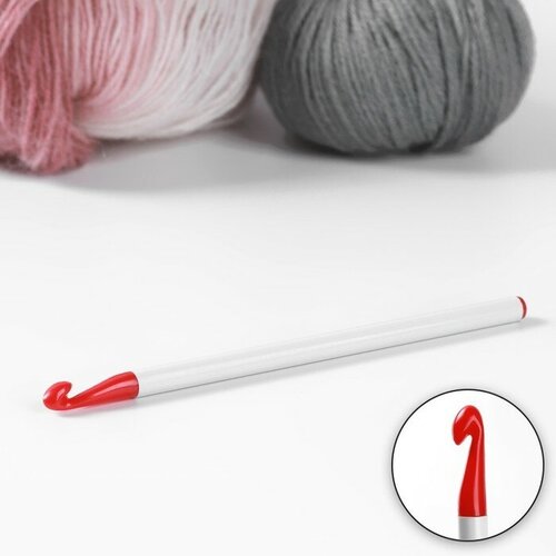 Крючок для вязания, d = 7 мм, 16 см, цвет белый/красный(6 шт.)