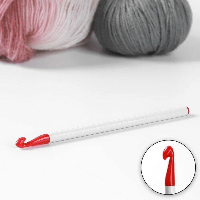 Крючок для вязания, d = 7 мм, 16 см, цвет белый/красный, 6 штук