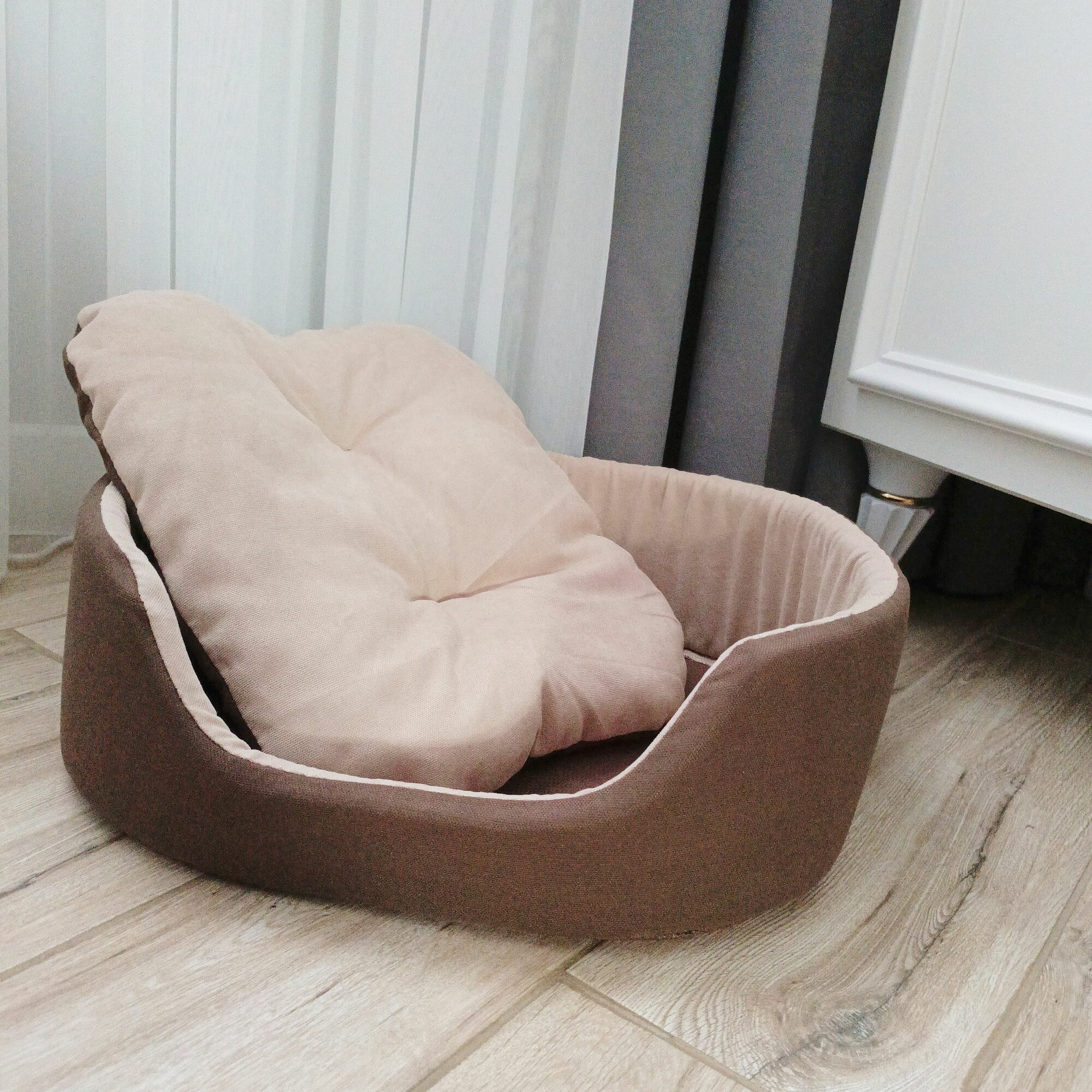 Изображение Лежанка для собак мелких и средних пород и кошек