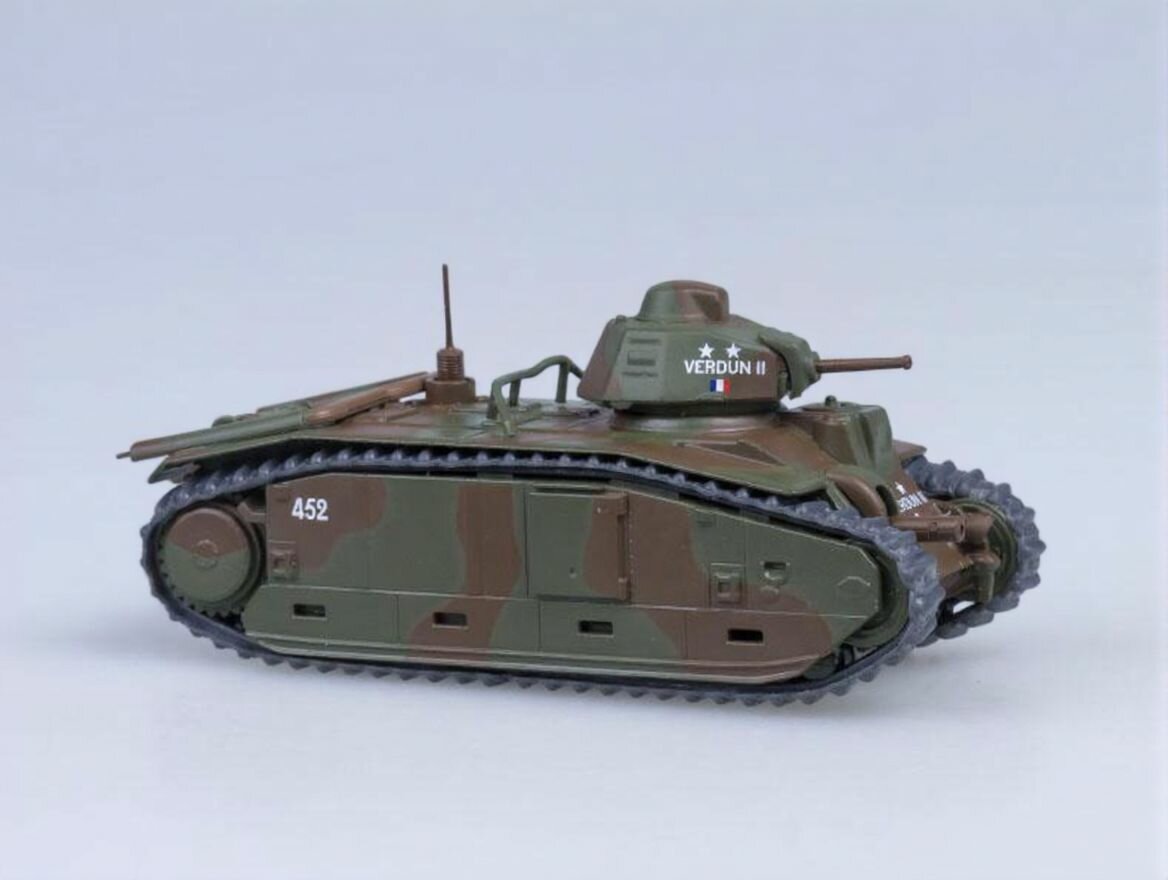 Масштабная модель 1/72 танк B1bis