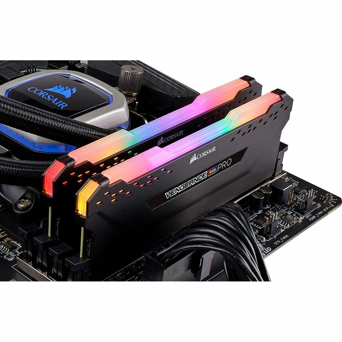 Модуль памяти Corsair 32GB DDR4 VENGEANCE RGB PRO Heatspreader CMW32GX4M4D3600C18