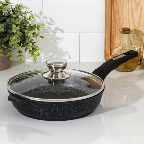 Сковорода Гранит Star d22 см стеклянная крышка антипригарное покрытие цвет серый 4057₽