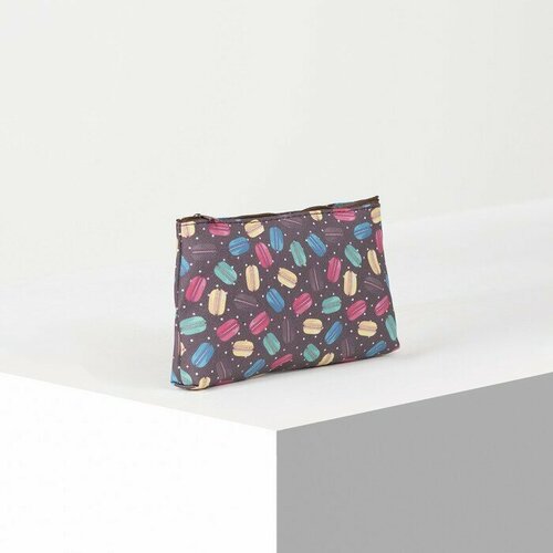 фото Косметичка коричневый нет бренда