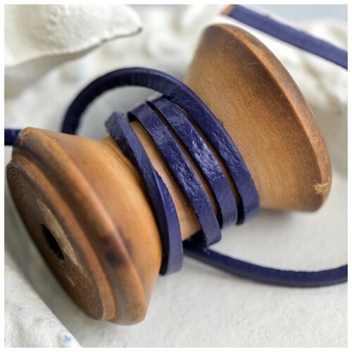 Шнур кожаный плоский 3х2 мм 3 метра для шитья / рукоделия / браслетов, цвет фиолето-синий шнур кожаный плоский 3х2 мм 3 метра для шитья рукоделия браслетов цвет оранжево красный