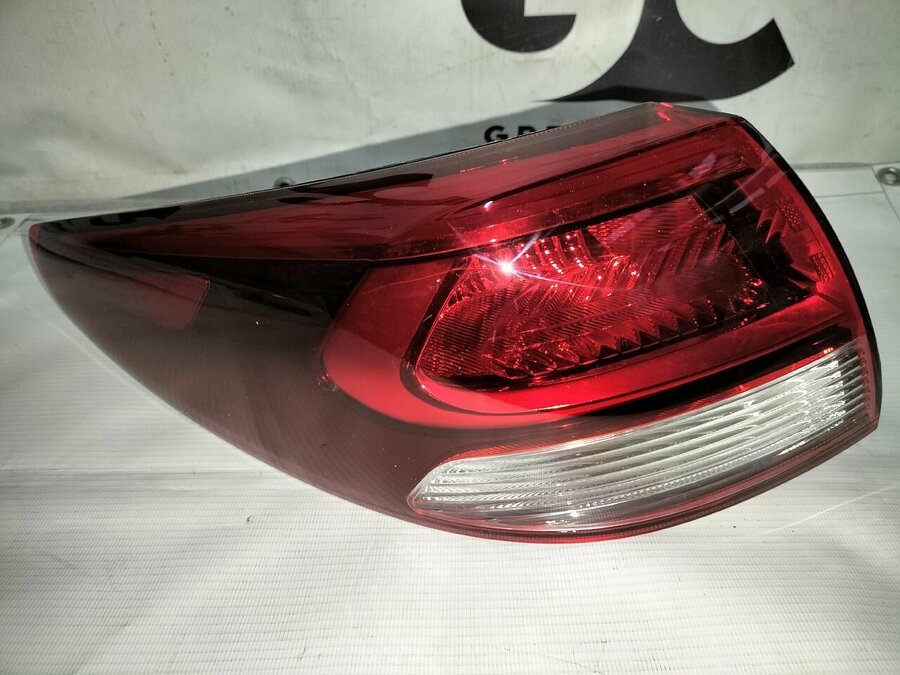 Как снять задний фонарь киа венга — купить по низкой цене на Яндекс Маркете