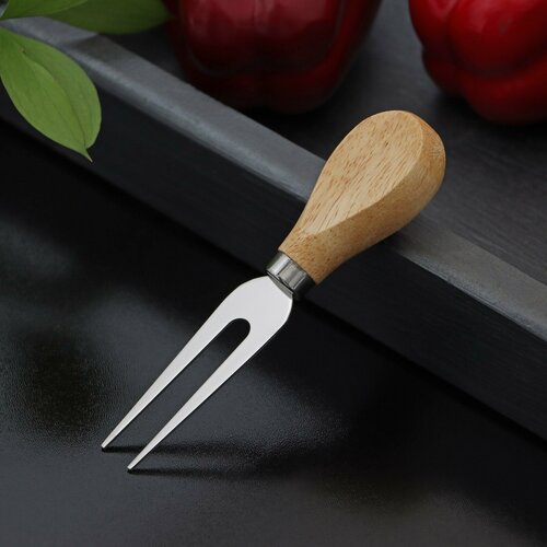 Нож для сыра «Ломоть», ручка из гевеи, 12,9×3 см