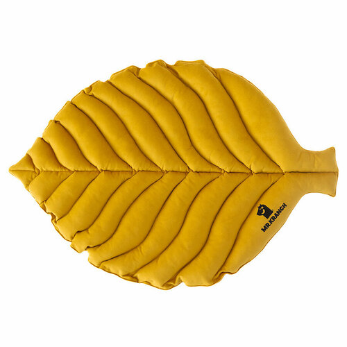 Лежанка MrKranch для собак Листочек большая двусторонняя с имитацией кожи размер 120х73х6см охра Mr Kranch 4660214221538 7459₽