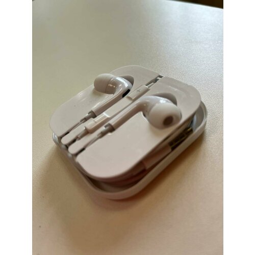 Проводные наушники вкладыши белые 350₽