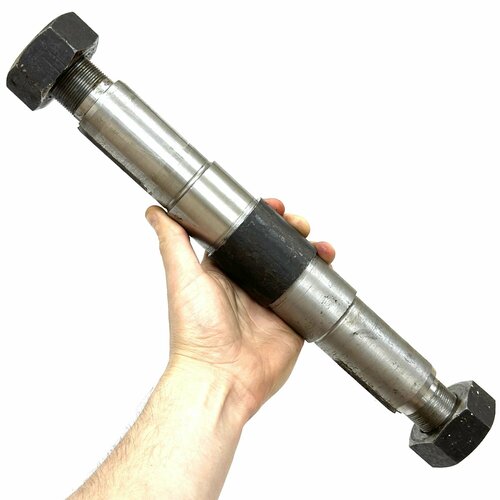 Ось ДТ-75 катка с гайками 8531018Р-01 2300₽