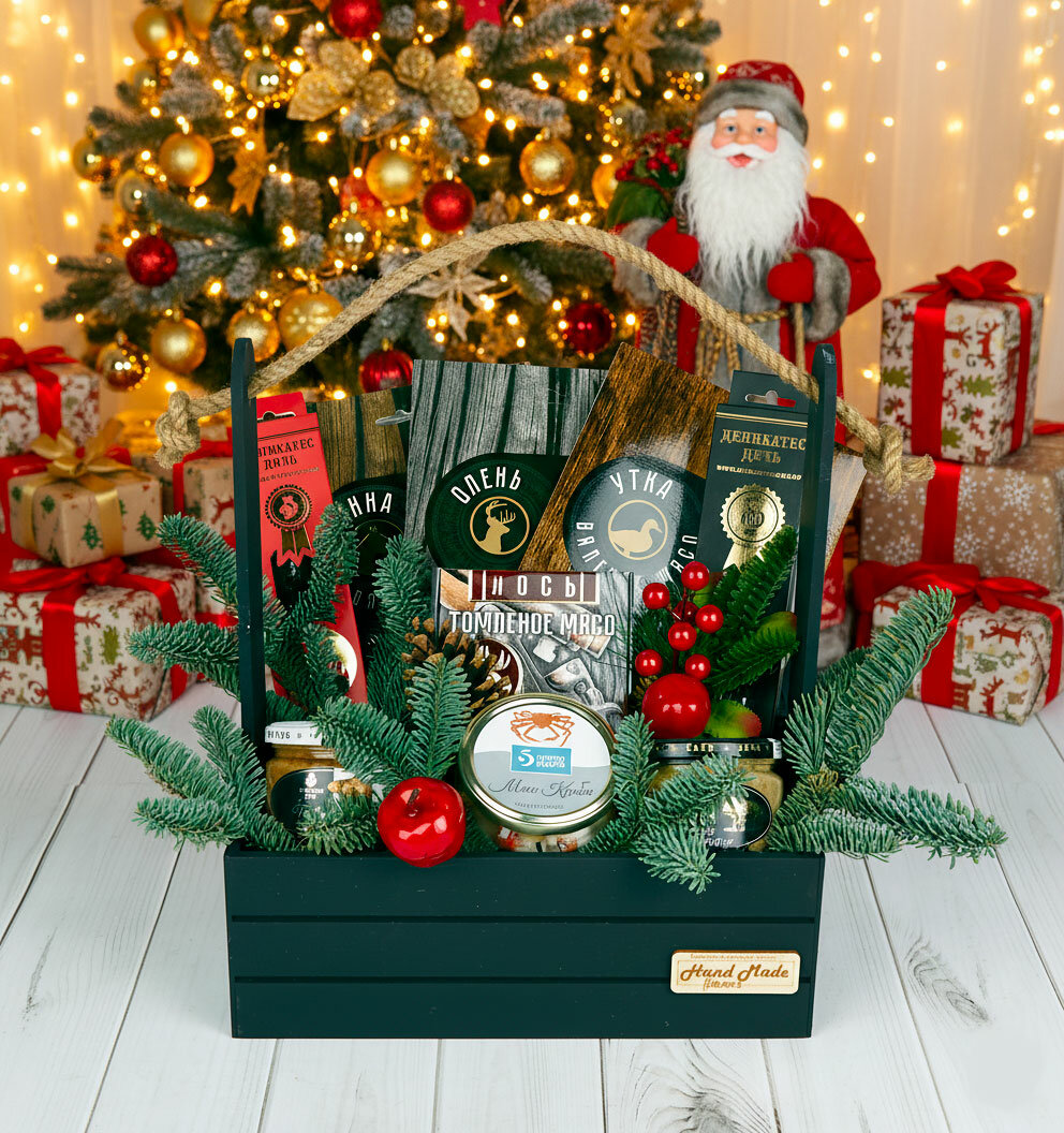 Подарочный набор "Зверинец" с колбасами на новый год