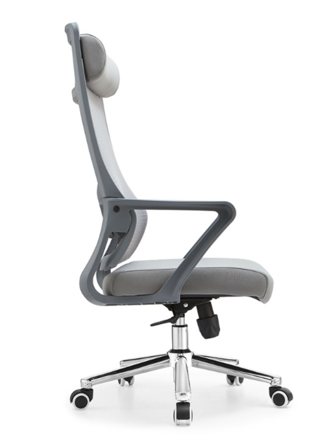 Офисное кресло — фото 1