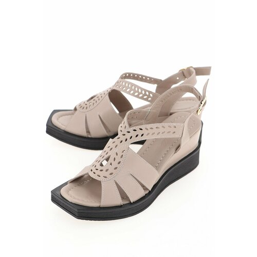 Босоножки Estello, размер 39, бежевый