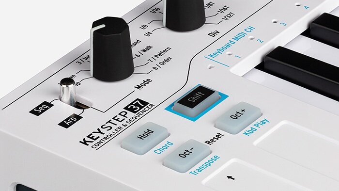 MIDI-клавиатура Arturia KeyStep 37