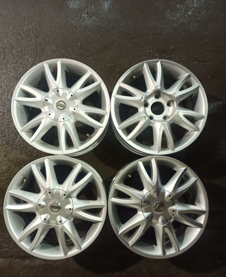 Колесные диски Replica 6.5xR16/5x114.3 66.1 Серебристый (Реплика)