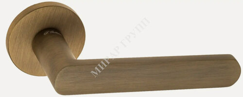 Изображение товара Дверная ручка Fratelli "NEVADA" 7 FS на круглой розетке матовая бронза