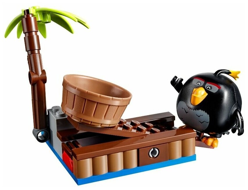 Конструктор LEGO The Angry Birds Movie 75825 Пиратский корабль Свинок