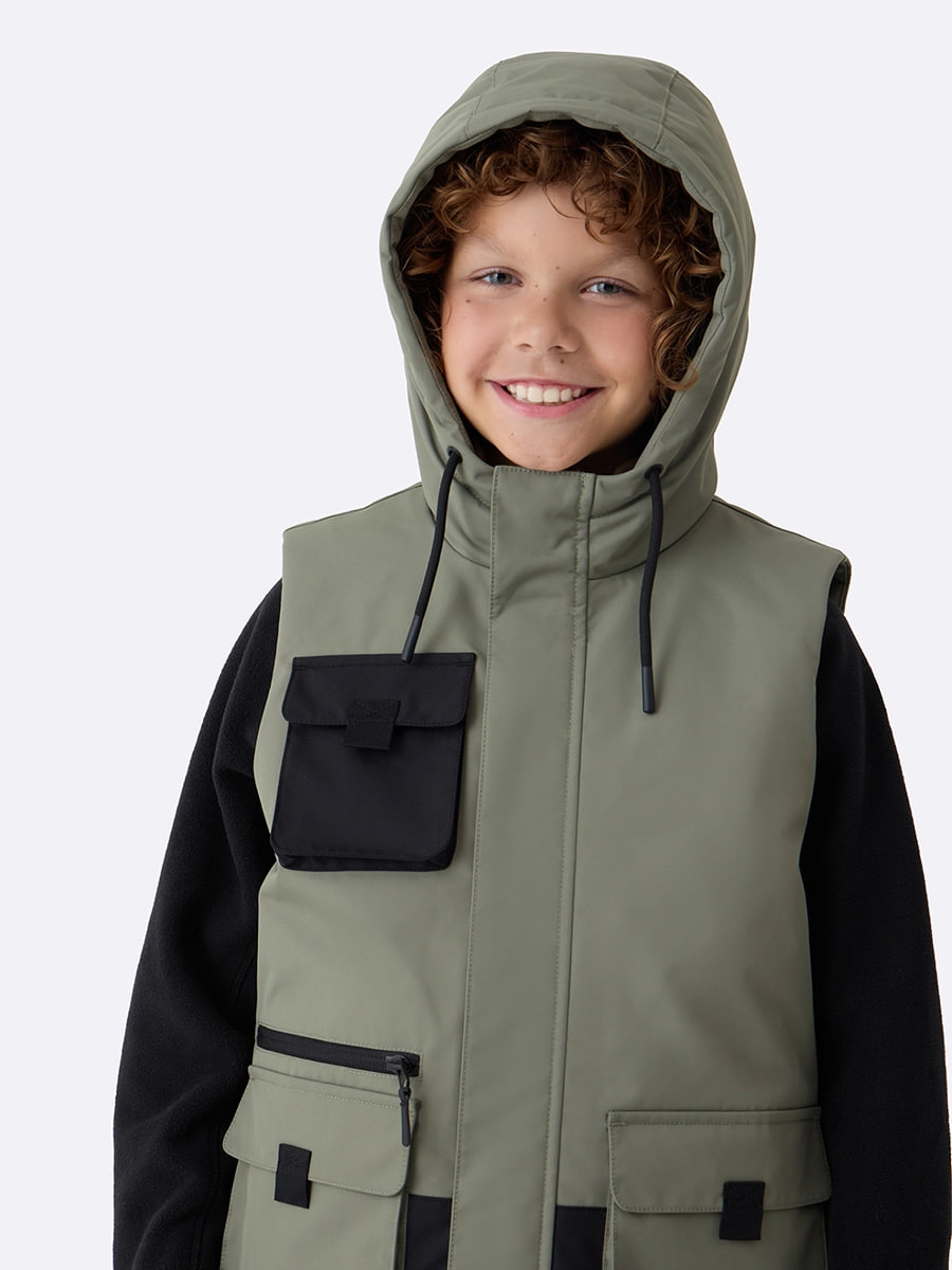 Жилет утеплённый Lassie Ilmatar, размер 134, зеленый, — фото 1