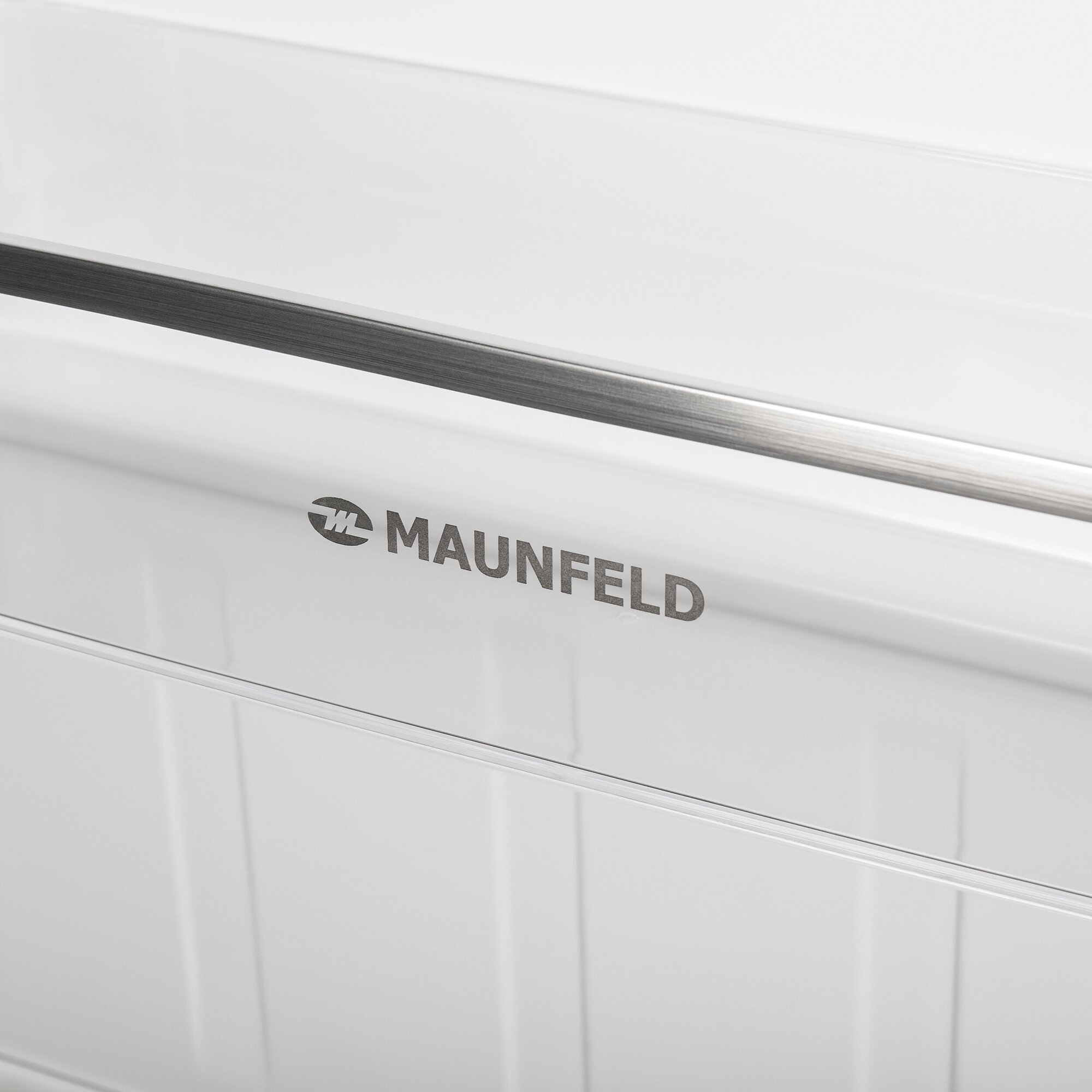 Холодильник MAUNFELD MFF176SF