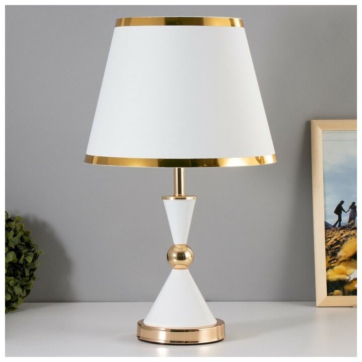 Настольная лампа "Елизавета" E27 40Вт бело-золотой 25х25х37 см 7879362