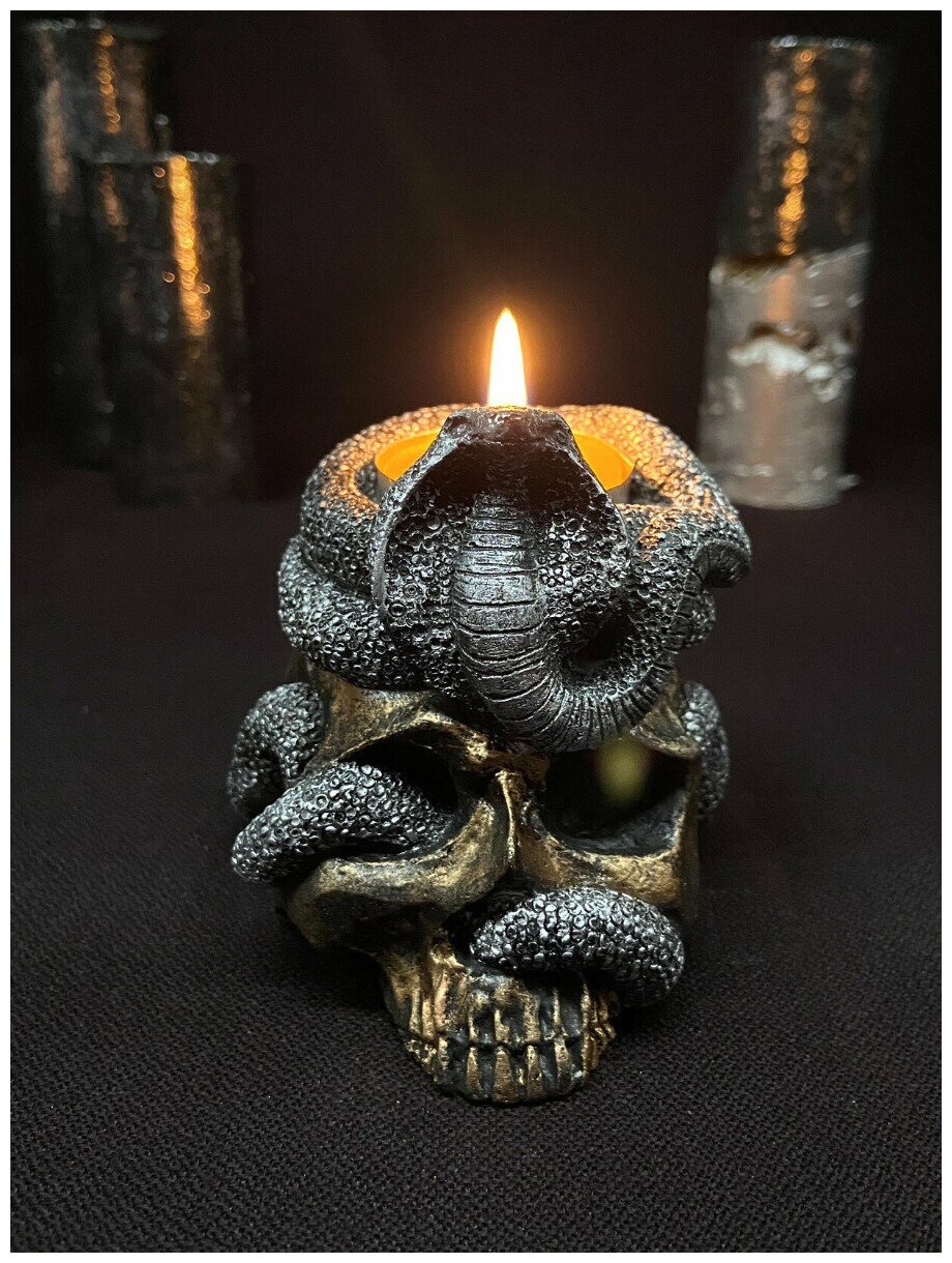 Подсвечник из гипса для свечей череп и змея серебро Zi flame - фотография № 6
