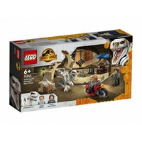 Конструктор LEGO Jurassic World 76945 Атроцираптор: погоня на мотоцикле