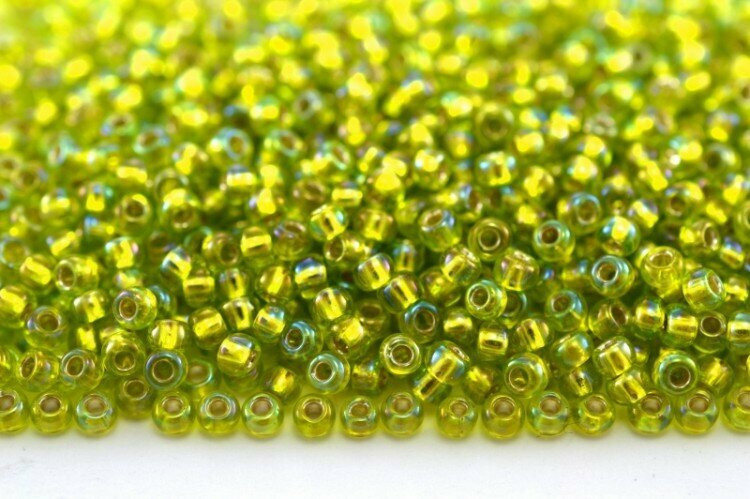 Бисер японский TOHO круглый 8/0 #2024 зеленый лайм радужный, серебряная линия внутри, 10 грамм