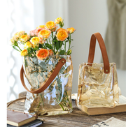 Ваза для цветов сухоцветов MyPads из прочного стекла с кожаной ручкой в виде сумки, идеально подойдет для любого интерьера, декоративная в минимали.