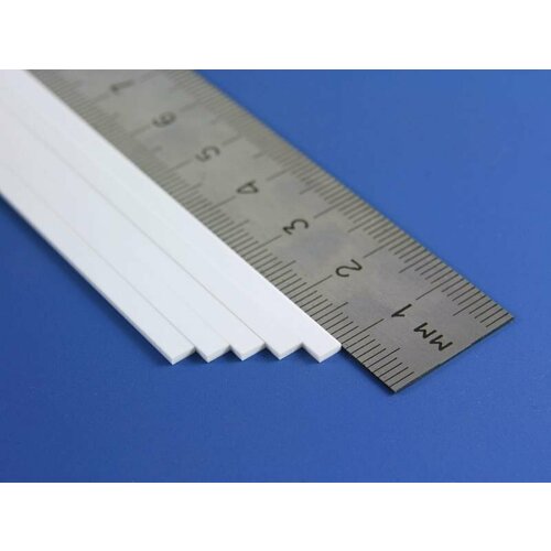 Полоска пластиковая для масштаба HO, 1.1х3.4 мм, 10 шт