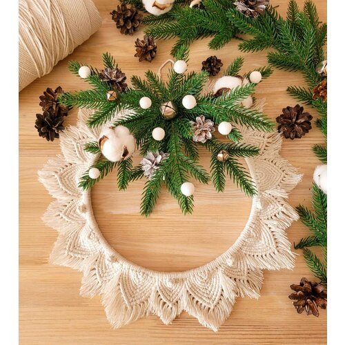 Рождественский венок макраме панно