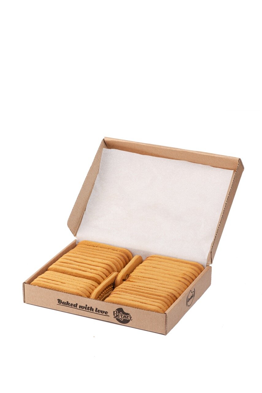 Печенье ассорти медовое и шоколадное, в коробке 400 грамм - фотография № 6