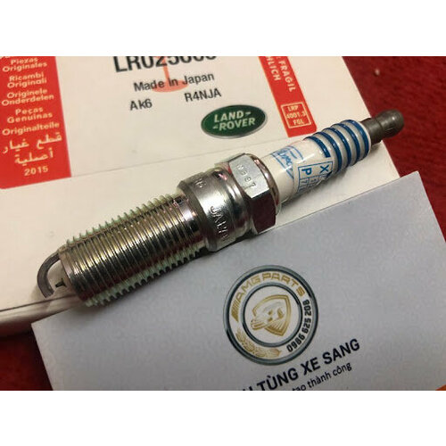Свеча зажигания Land Rover LR025605 Оригинал 1000₽