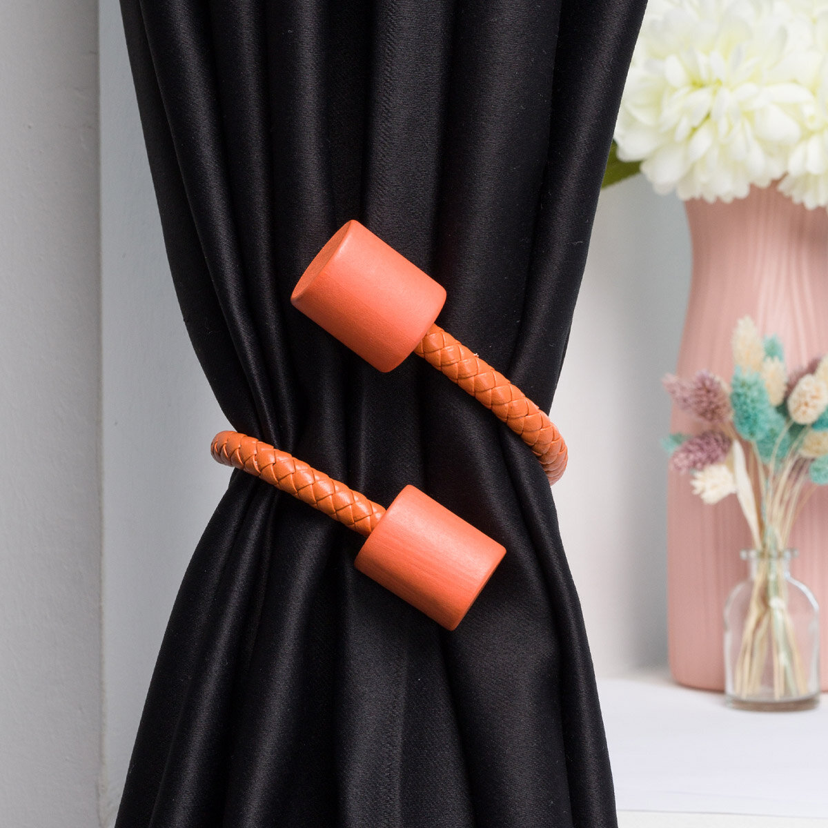 Подхват для штор гибкий, 30 см (кожзам, дерево), Айрис (оранжевый) — фото 1