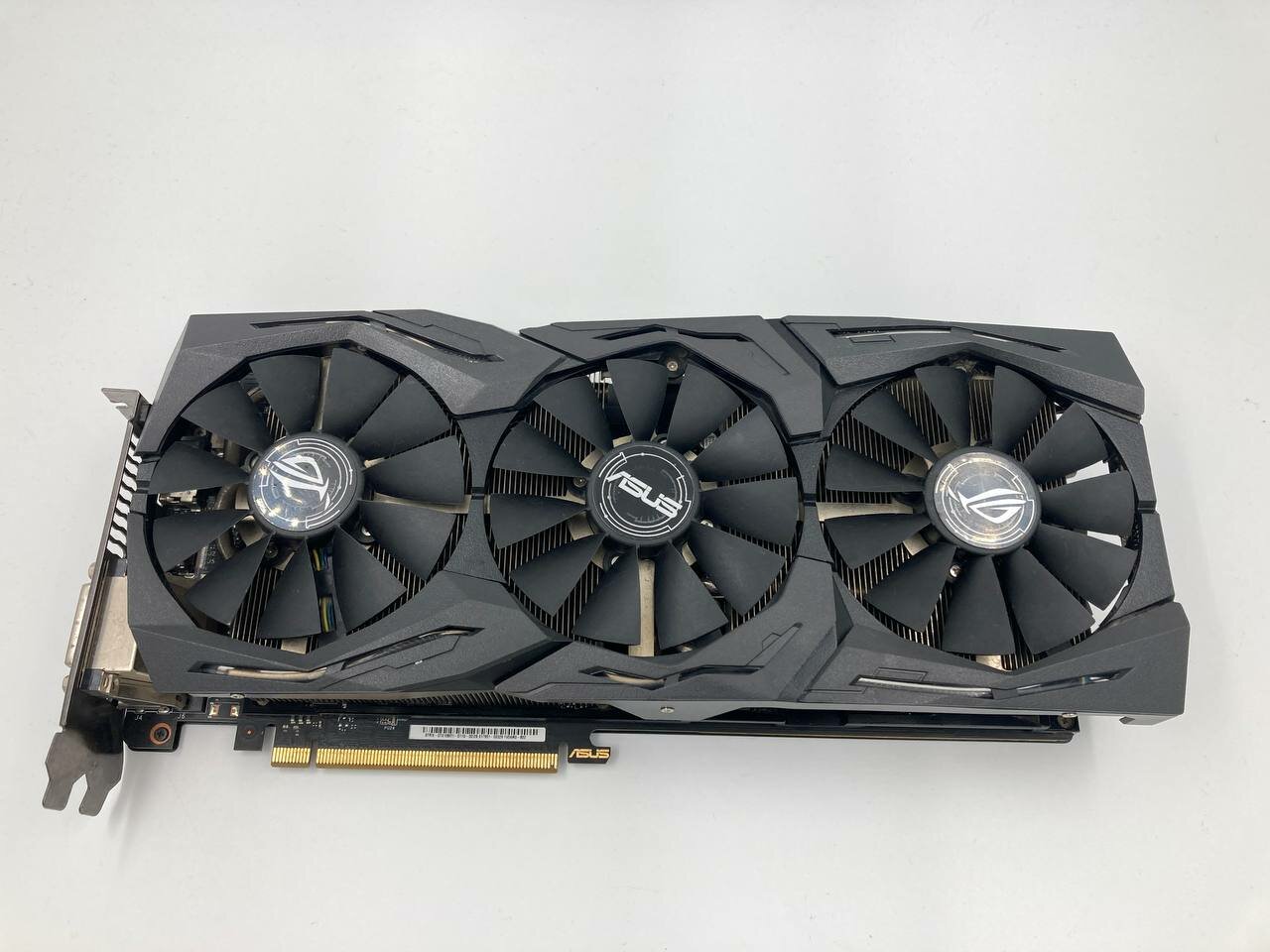 Видеокарта Nvidia GeFroce GTX 1080 ti ASUS ROG STRIX 11gb