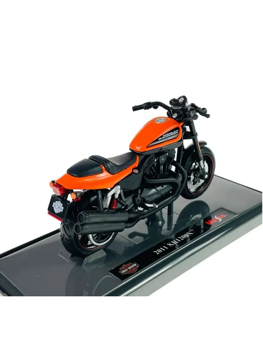 Машинка 1:18 HD Series 33-38 (w/Stand) — фото 1