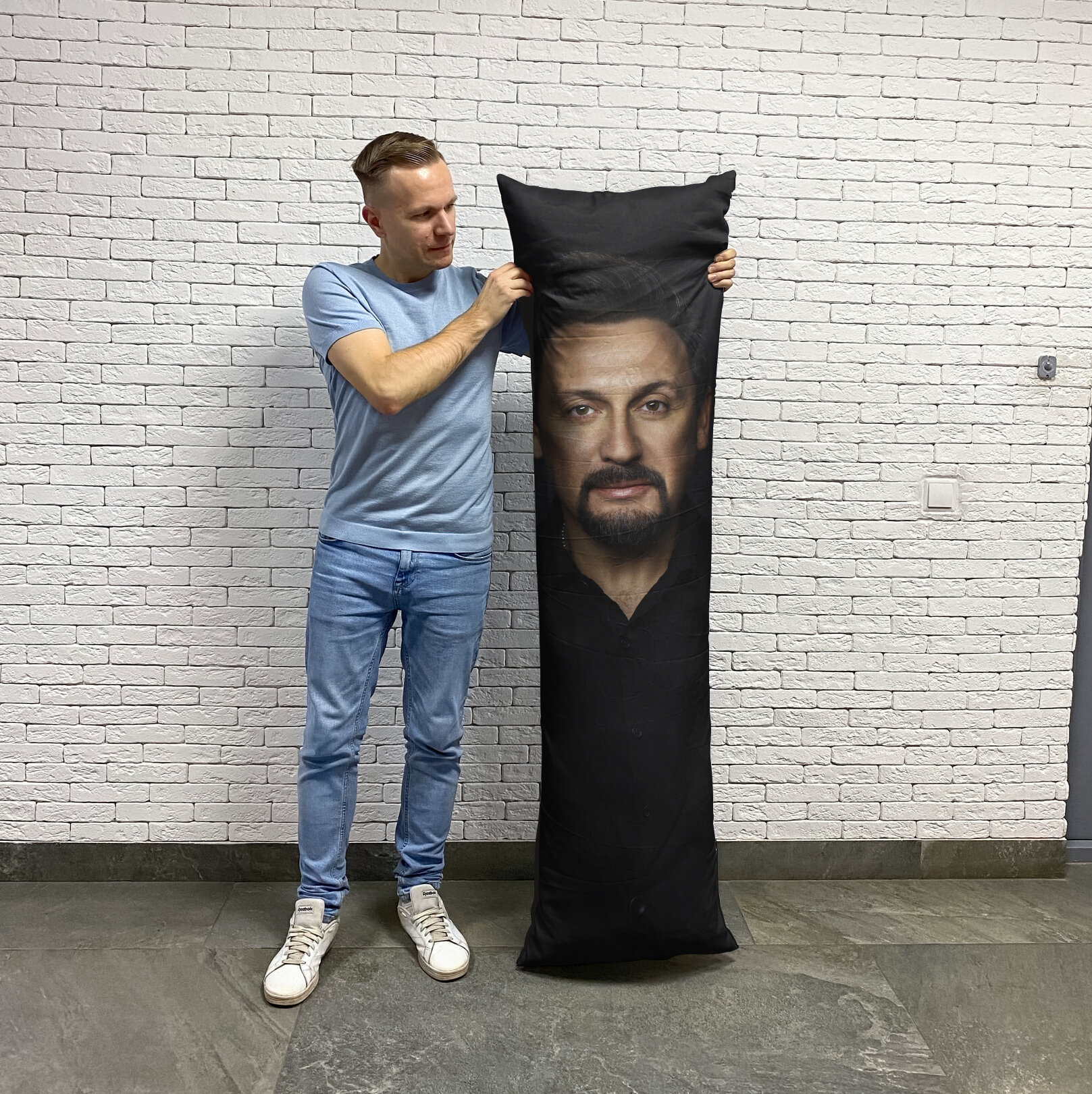 Instalook Подушка дакимакура "Стас Михайлов" 50x170 см