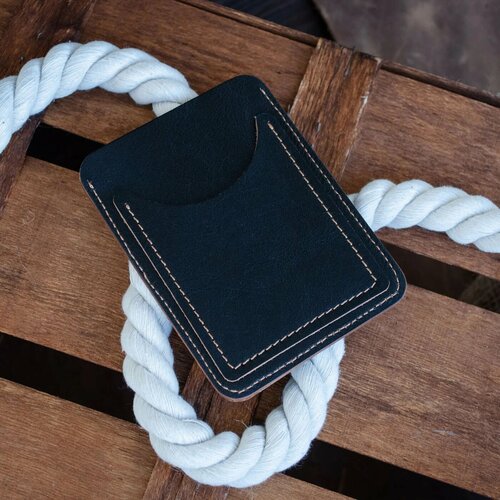 Обложка-карман для автодокументов LEWSKI черный 2690₽