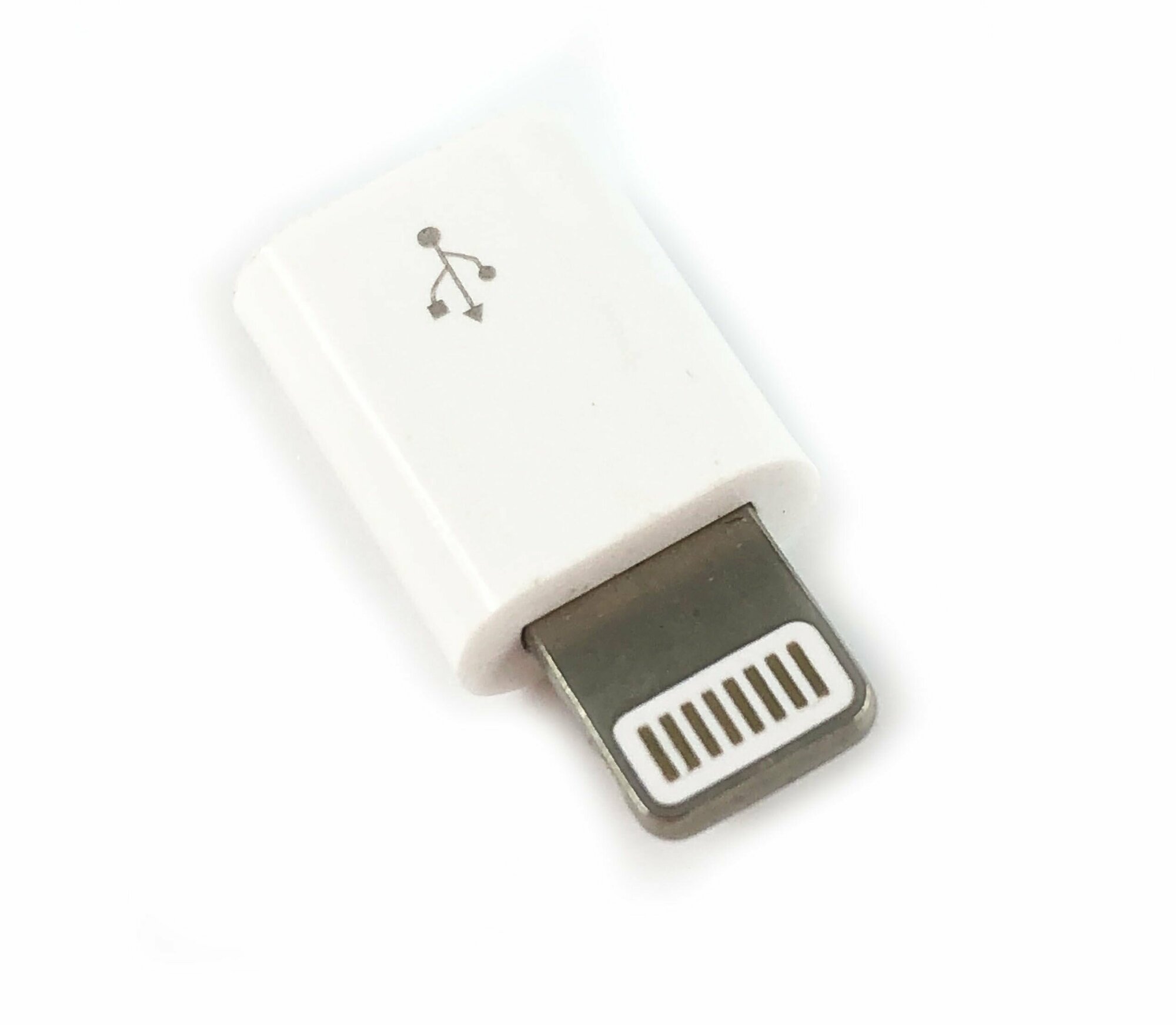Переходник APPLE Lightning штекер - USB micro B гнездо.
