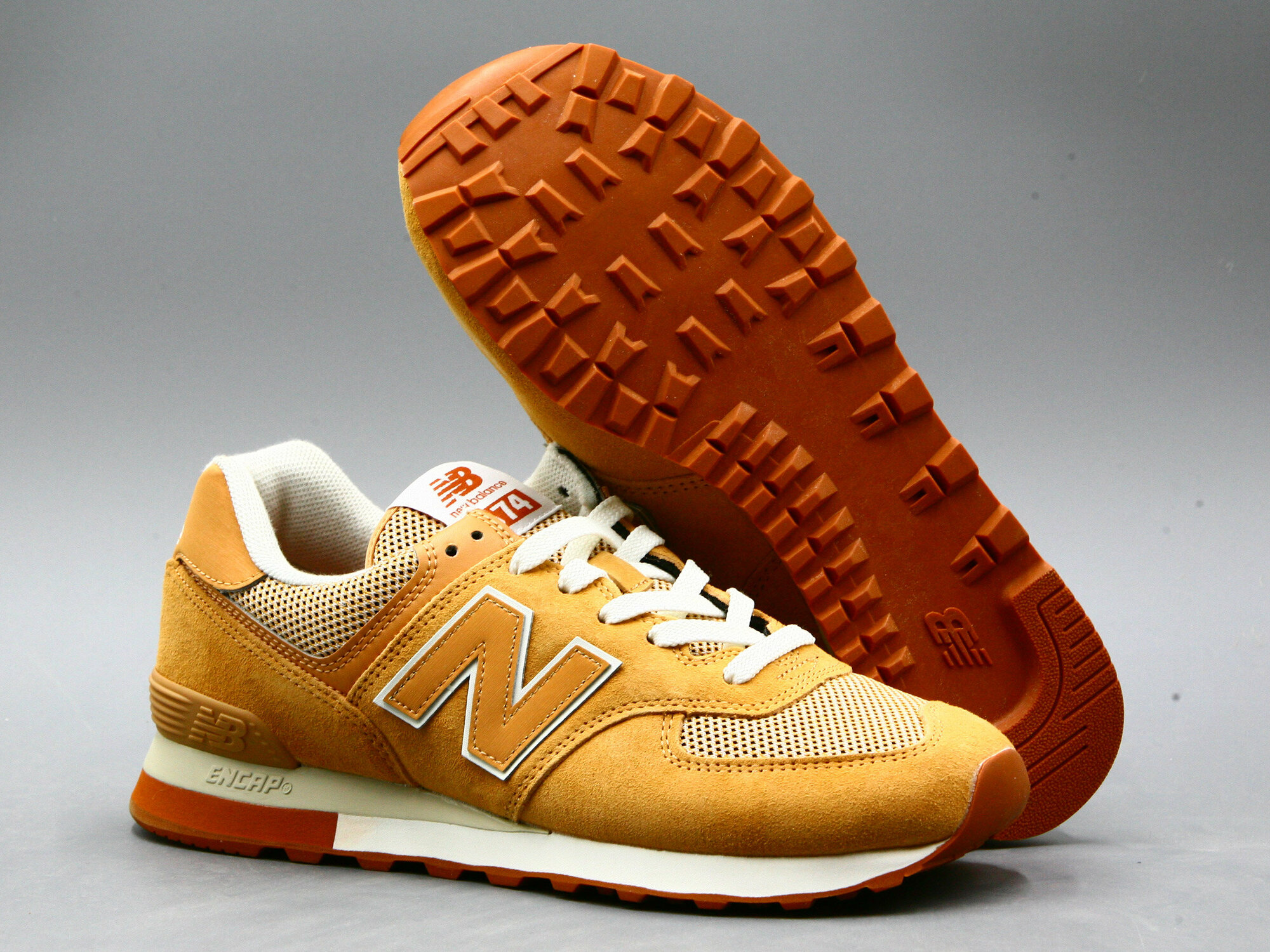 Кроссовки New Balance 574, полнота D, размер 10 US, коричневый