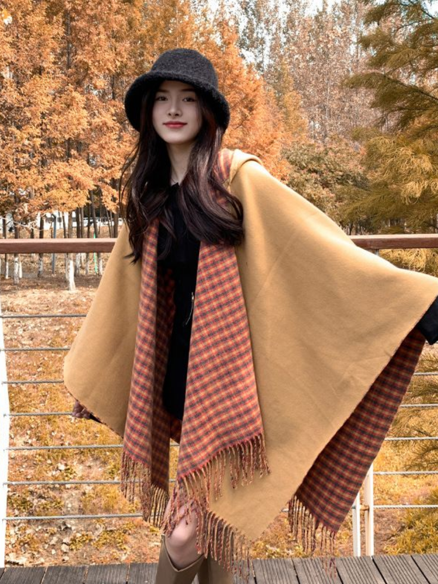 Пончо размер 42-54 коричневый/красный