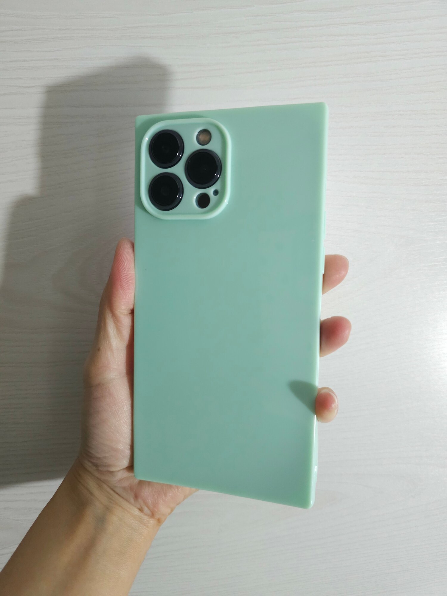 Чехол "Soft Touch", для iPhone 13 Pro Max, глянцевый, силикон, ударопрочный, бледно зеленый