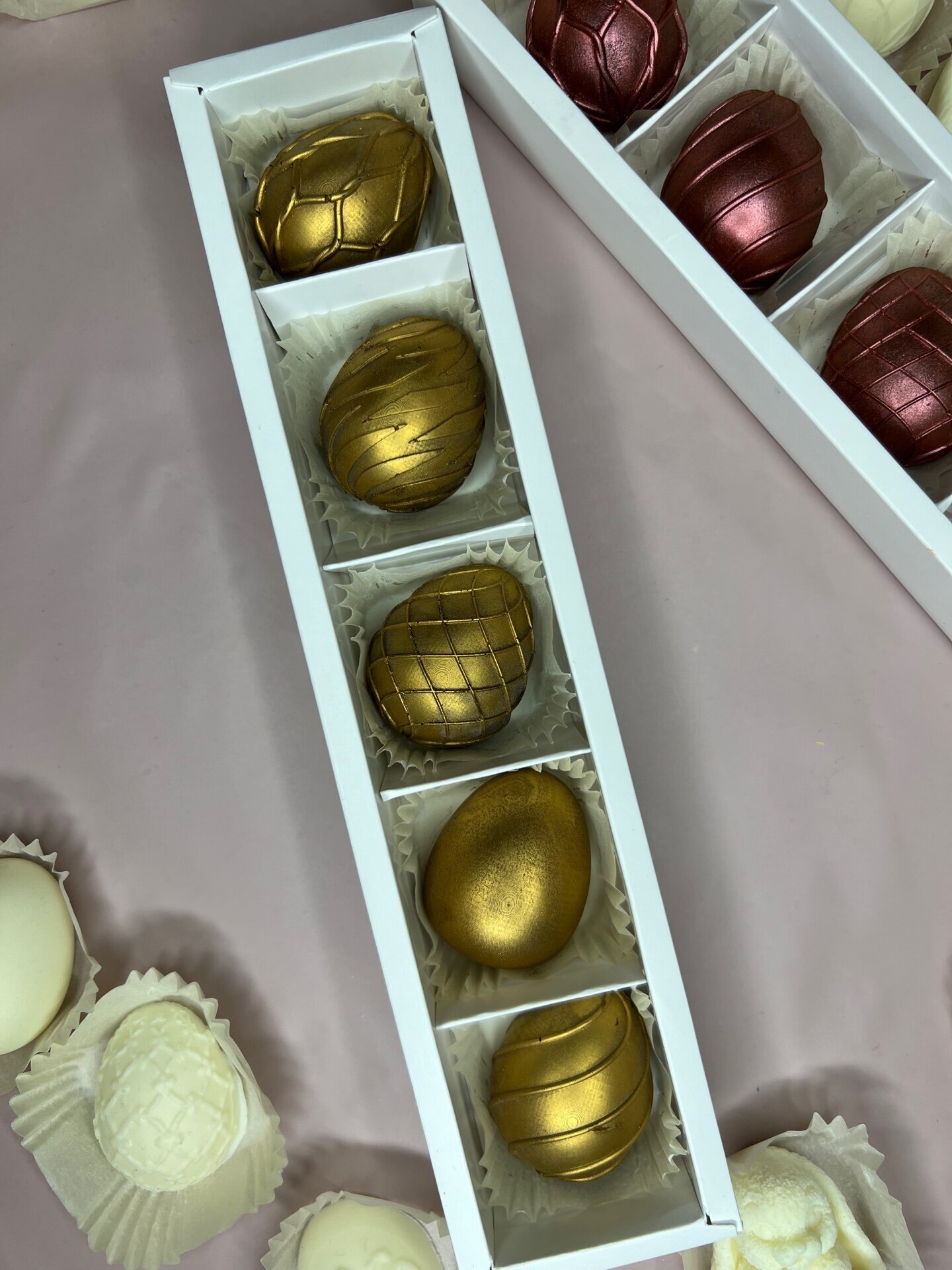 Шоколадные яйца "Набор №18 - 5 яйц в темном шоколаде"